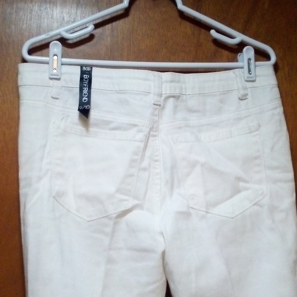 Women's Pants - Picture 6 of 10